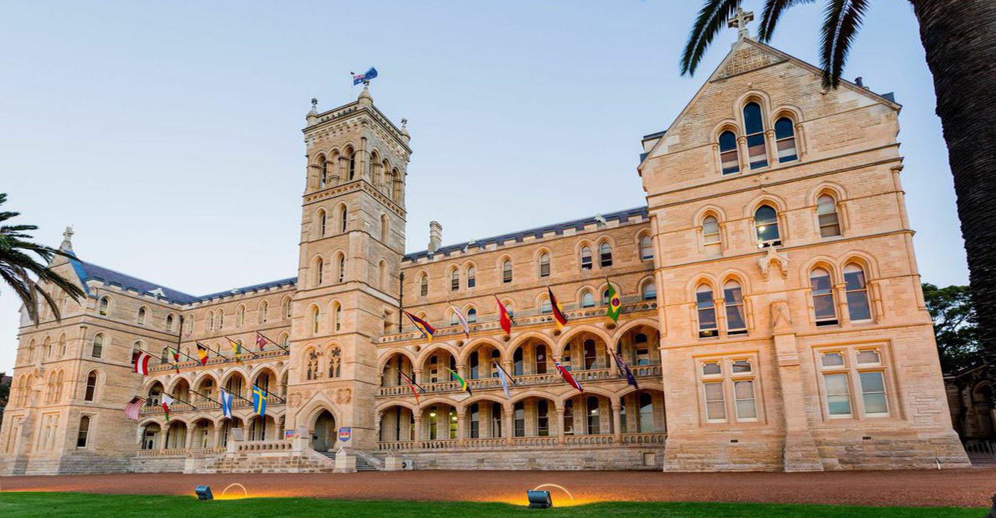 INTERNATIONAL COLLEGE OF MANAGEMENT SYDNEY (IMCS)